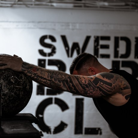 En fyr som har fått bivirkninger av for mye pre workout